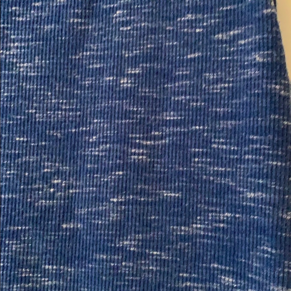 Blue Patterned Ribbed Scoop Neck Tank - Picture 3 of 4